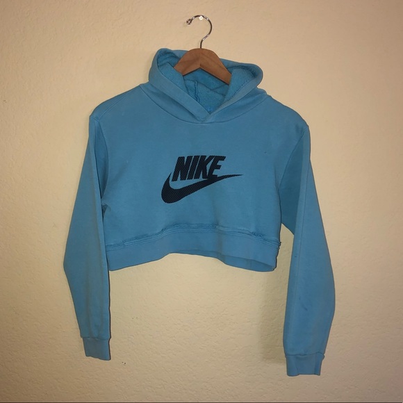 crop top nike jacket